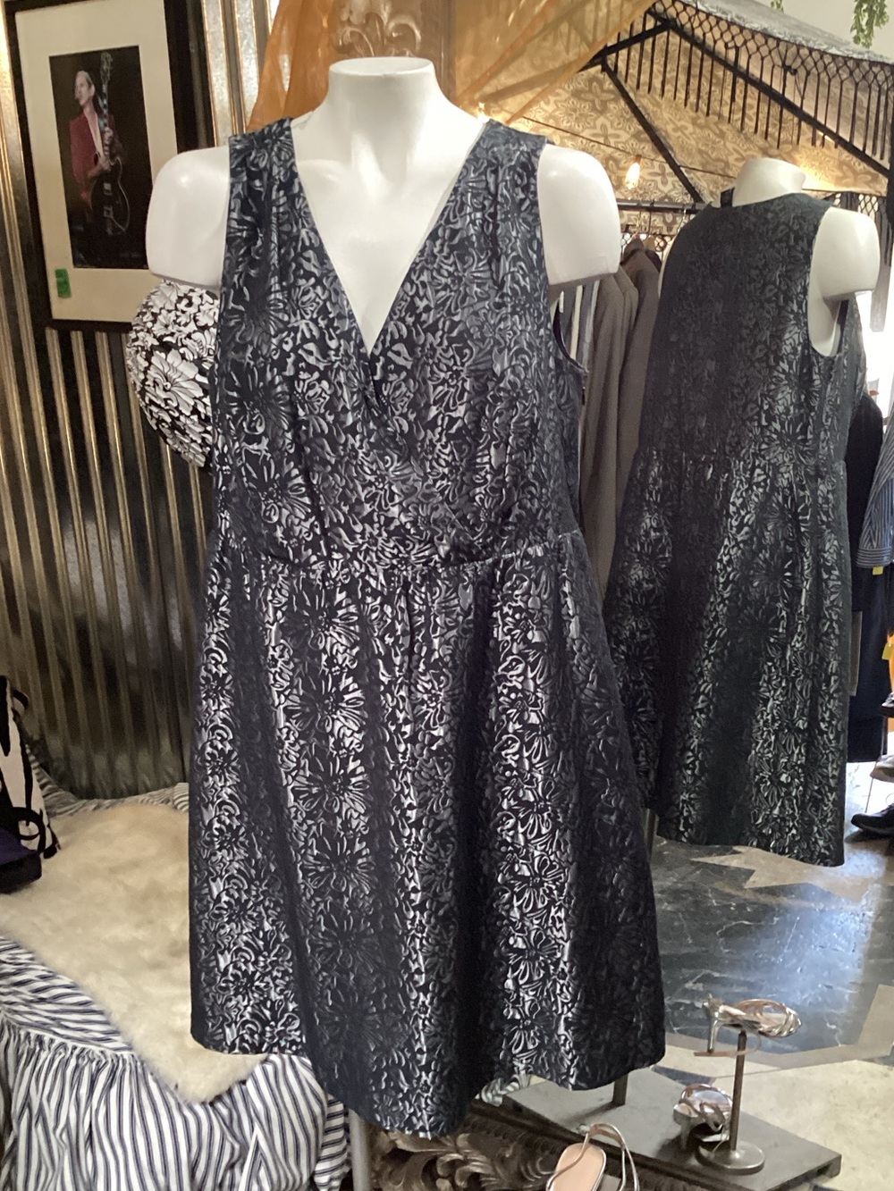 Lane Bryant  fab Sleeveless V-Neck Black & Silver Floral A-Line Dress